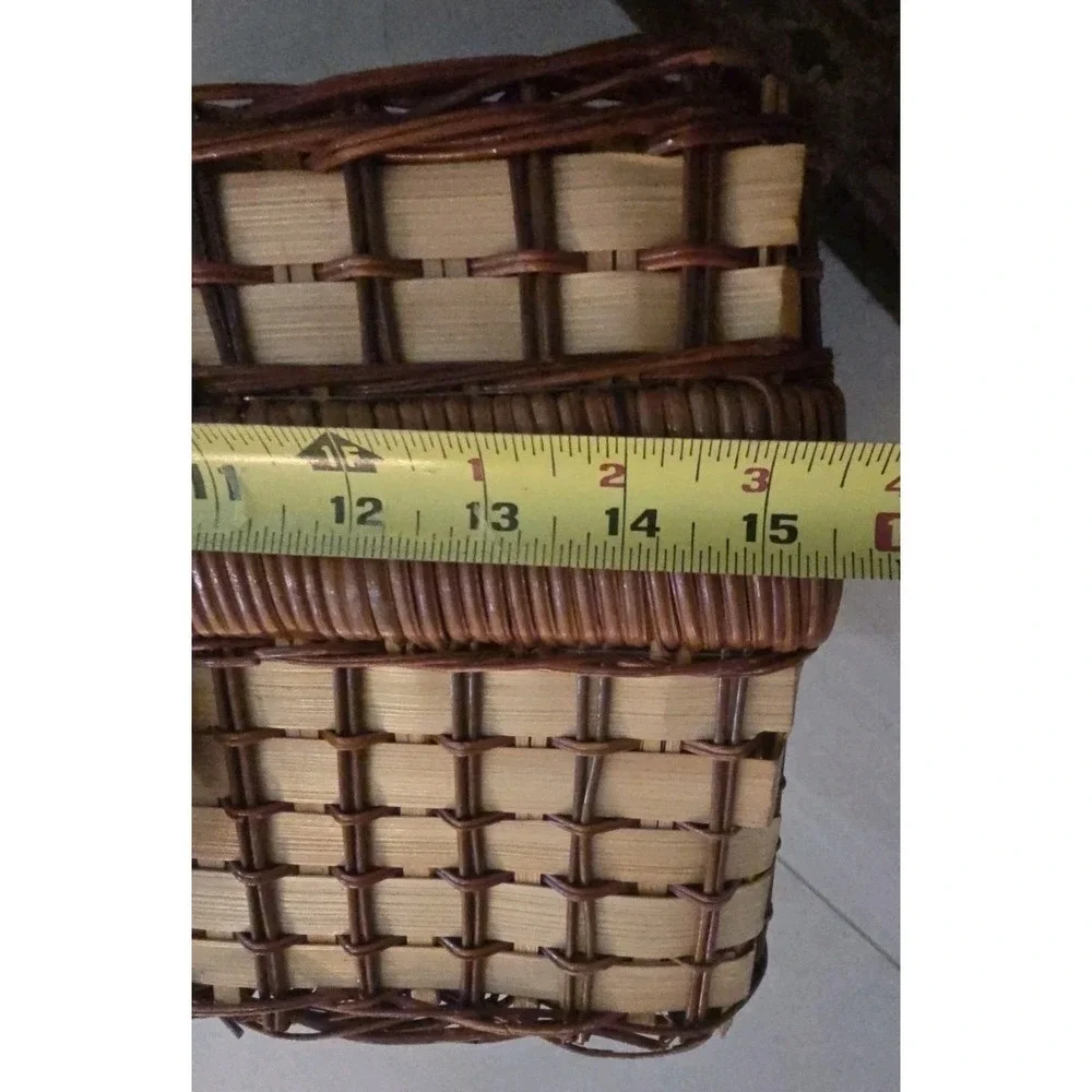 VTG‎ Wicker Picnic Basket Rattan Suitcase Style Leather Strap Weave Cottagecore